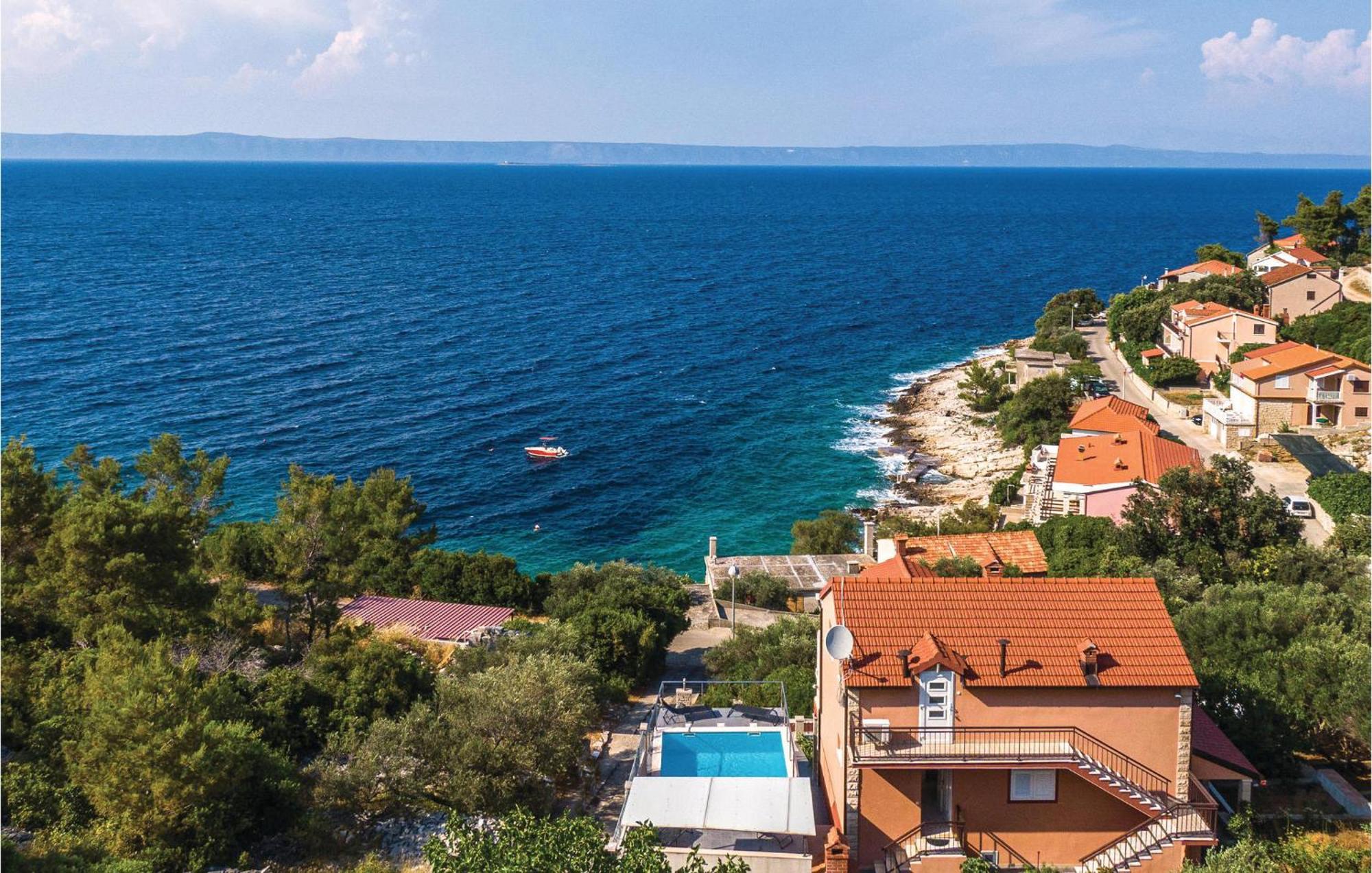 4 Bedroom Gorgeous Home In Prigradica Exterior foto